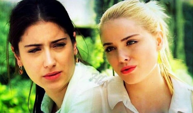 Hazal Kaya Fotoğrafı