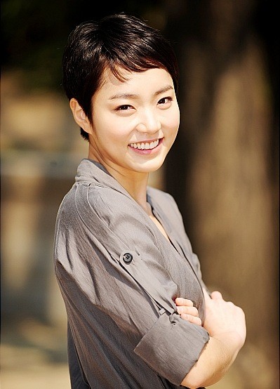 Lee Ah-lee Fotoğrafı