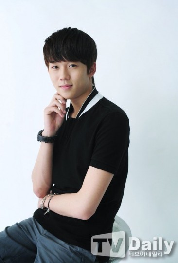Yeon Joon-seok Fotoğrafı