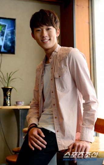 Yeon Joon-seok Fotoğrafı