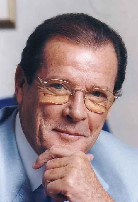 Roger Moore Fotoğrafları 2