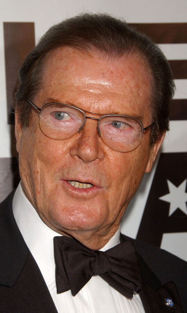 Roger Moore Fotoğrafları 9