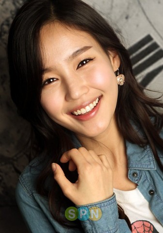 Kim Soo-yeon Fotoğrafı
