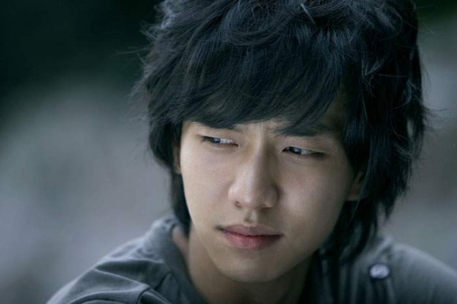 Lee Seung-gi Fotoğrafı