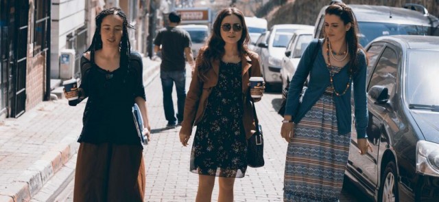 Damla Sönmez Fotoğrafı