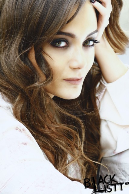 Damla Sönmez Fotoğrafı