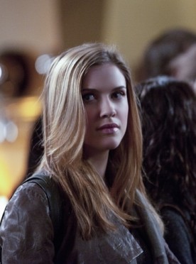 Sara Canning Fotoğrafı