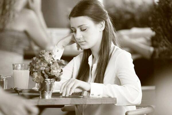 Gizem Karaca Fotoğrafı