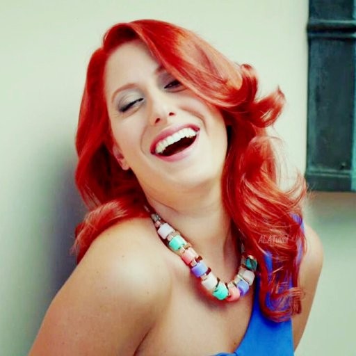 Demet Gül Fotoğrafı