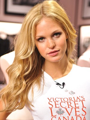 Erin Heatherton Fotoğrafı