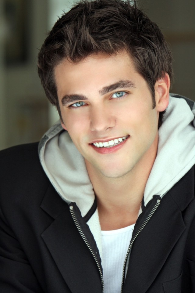 Brant Daugherty Fotoğrafları 17