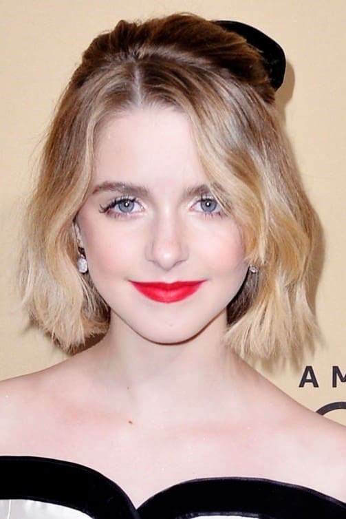 Mckenna Grace Fotoğrafları 75