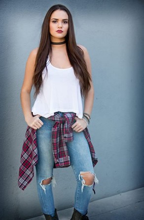 Madison Pettis Fotoğrafı