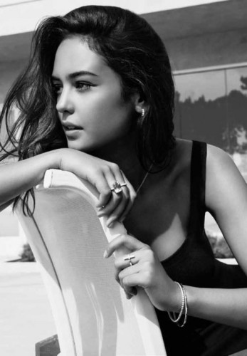 Courtney Eaton fotoğrafı