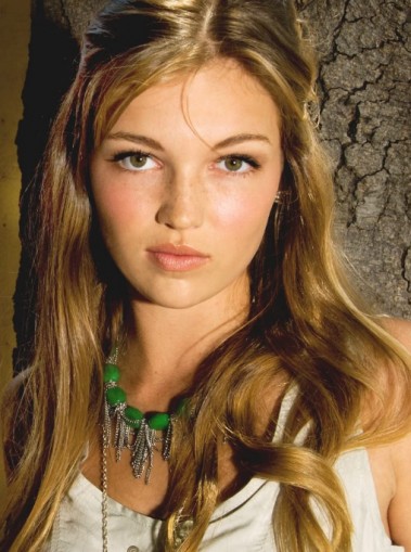 Lili Simmons Fotoğrafları 21