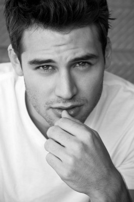 Ryan Anthony Guzman Fotoğrafı