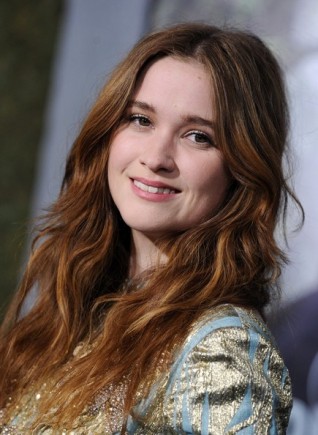 Alice Englert Fotoğrafları 3