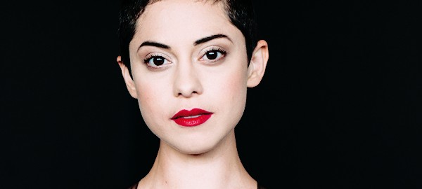 Rosa Salazar Fotoğrafı