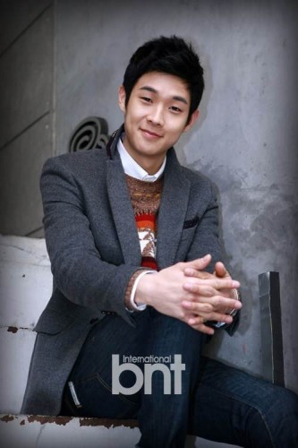 Choi Woo-sik Fotoğrafı