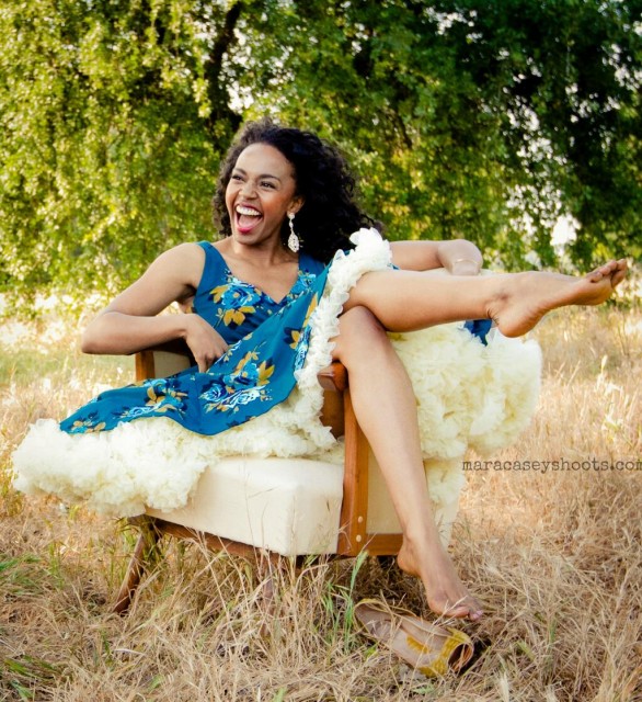 Jerrika Hinton Fotoğrafı