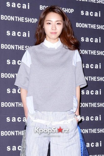 Lee Yeon-Hee Fotoğrafı