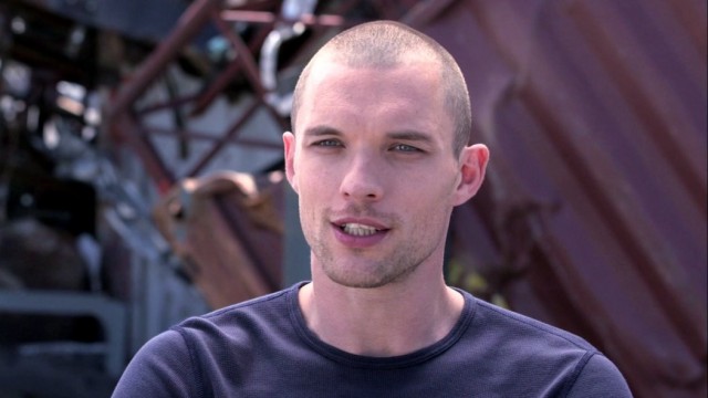 Ed Skrein	 Fotoğrafı