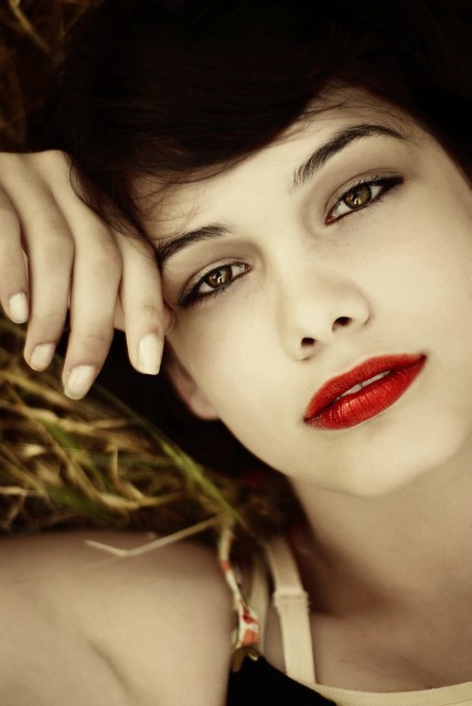 Beste Kökdemir Fotoğrafı