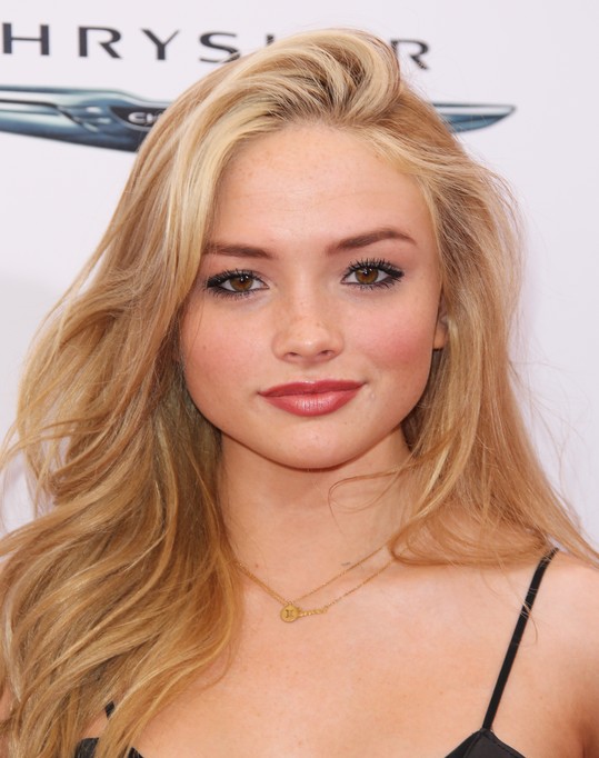 Natalie Alyn Lind Fotoğrafları 12