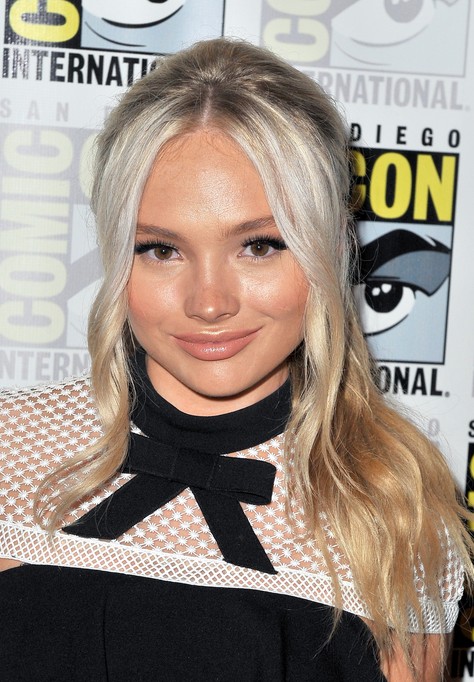 Natalie Alyn Lind Fotoğrafları 29