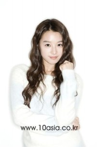 Kim Ji-won Fotoğrafları 2