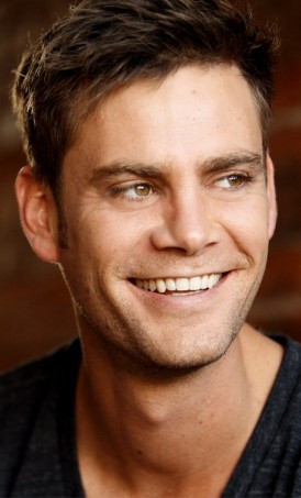 Nathan Sapsford Fotoğrafı