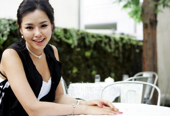 Honey Lee Fotoğrafı