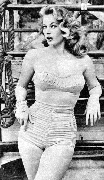 Anita Ekberg Fotoğrafları 4