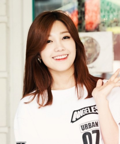 Jung Eun-ji Fotoğrafı