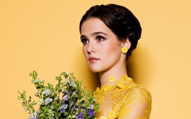 Zoey Deutch Fotoğrafı