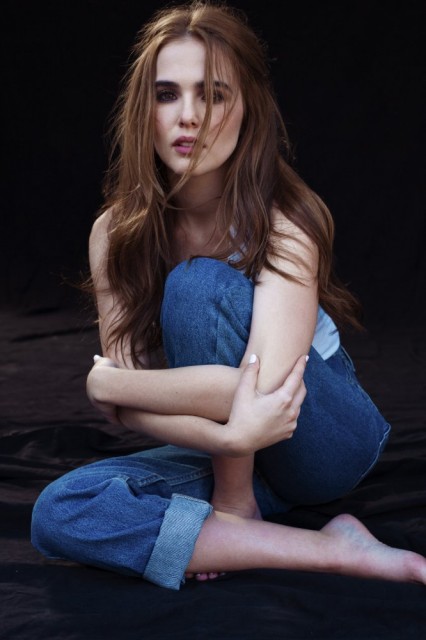 Zoey Deutch Fotoğrafları 495