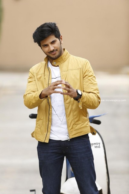 Dulquer Salmaan Fotoğrafları 22