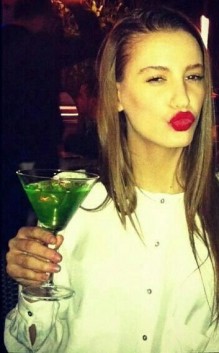 Serenay Sarıkaya Fotoğrafı
