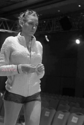 Serenay Sarıkaya Fotoğrafı