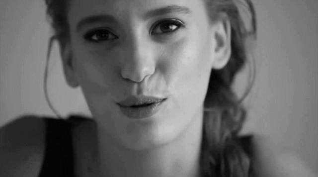 Serenay Sarıkaya Fotoğrafları 561