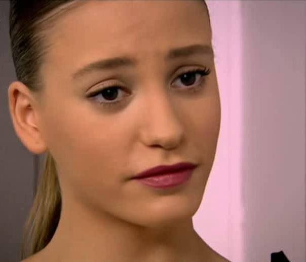 Serenay Sarıkaya Fotoğrafı