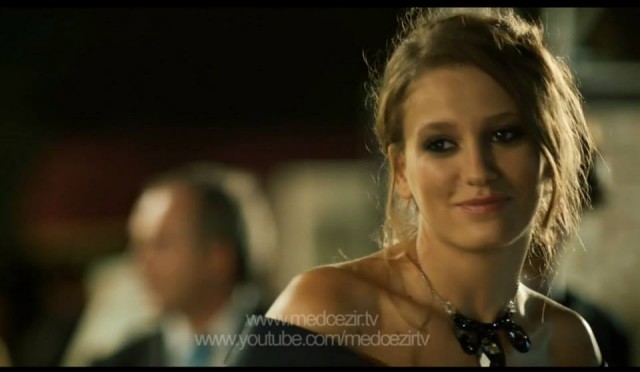 Serenay Sarıkaya Fotoğrafı