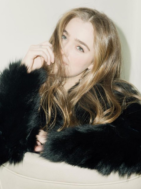 Haley Lu Richardson Fotoğrafı