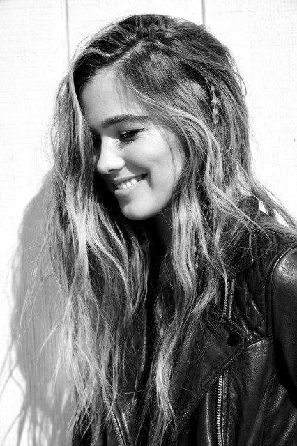 Haley Lu Richardson Fotoğrafı