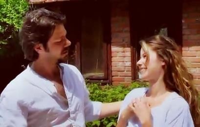 İpek Yaylacıoğlu Fotoğrafı