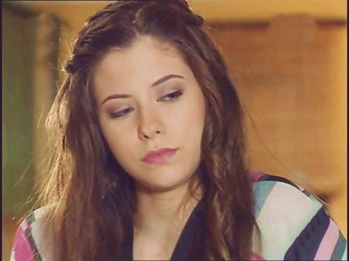 İpek Yaylacıoğlu Fotoğrafı