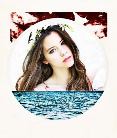 İpek Yaylacıoğlu Fotoğrafı