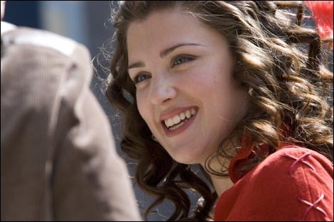 Lucy Griffiths Fotoğrafları 2