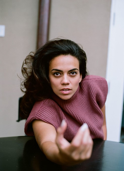 Leslie Lluvet fotoğrafı