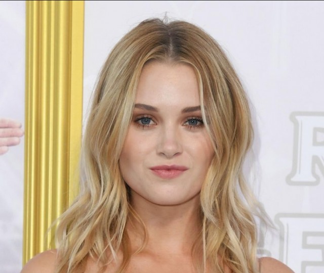 Virginia Gardner Fotoğrafları 2